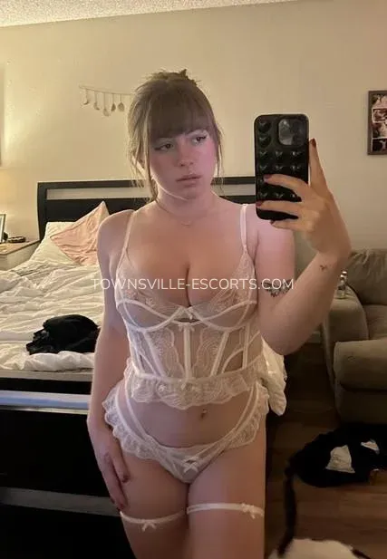 Townsville escorts Emilia — 4