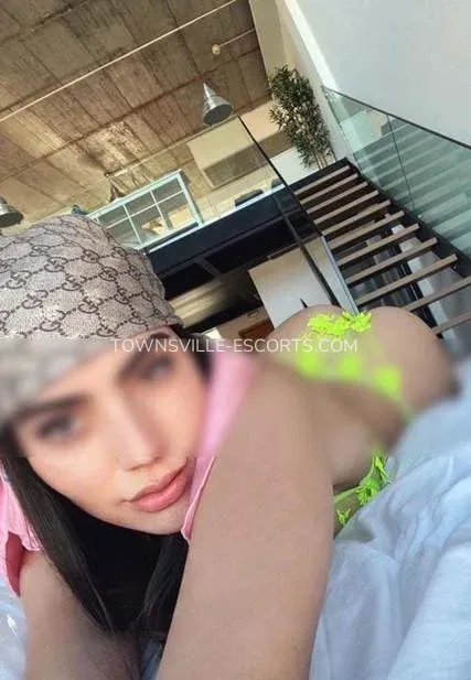 Townsville escorts Linda — 3