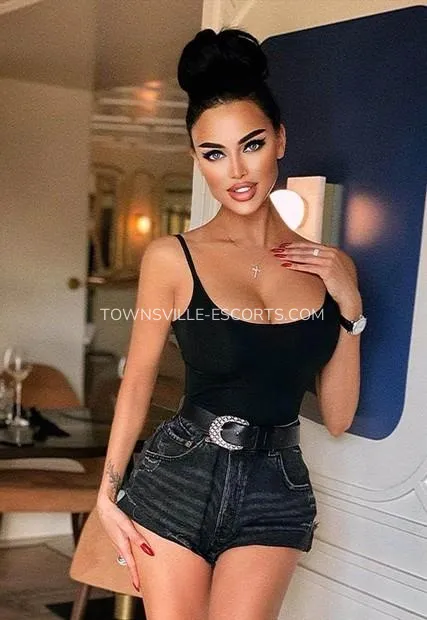 Townsville escorts hannah