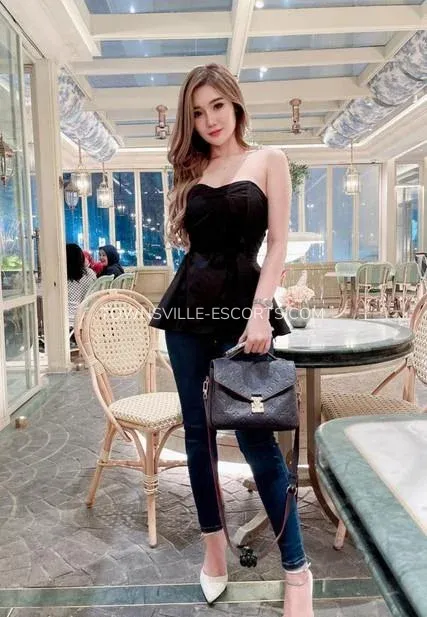 Townsville escorts Valentina — 4