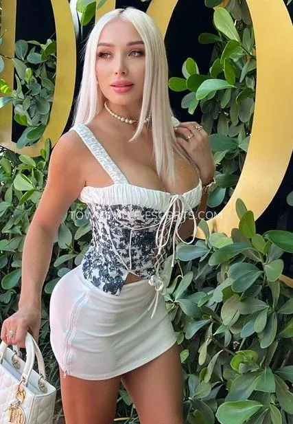 Townsville escorts Emelie — 3