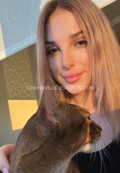 Townsville escorts Bailey — 5