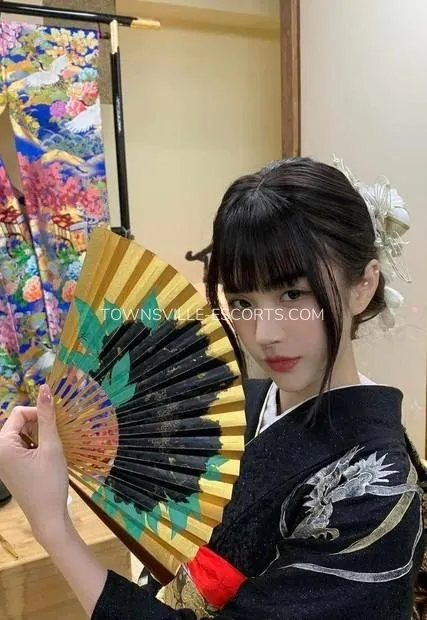 Townsville escorts Melanie — 2