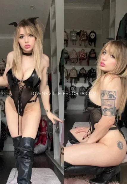 Townsville escorts Julia — 4