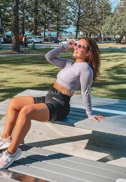 Townsville escorts Breanna — 1