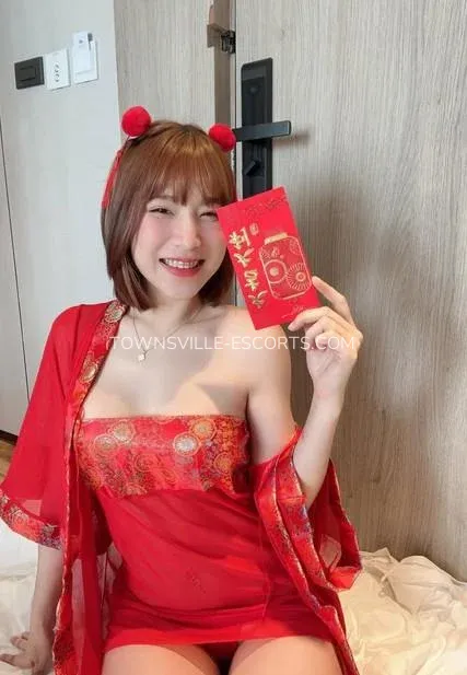 Townsville escorts Märta — 1