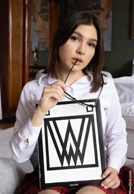 Townsville escorts linnéa