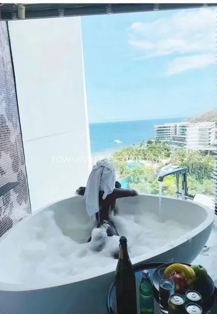 Townsville escorts Anna — 1