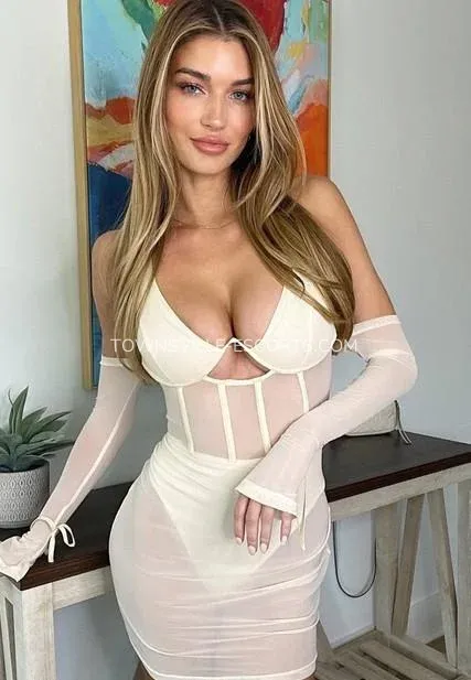 Townsville escorts Elsa — 10