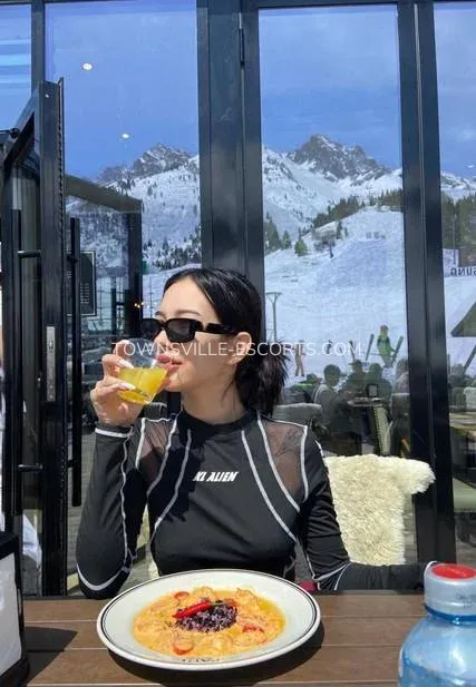 Townsville escorts Viola — 6