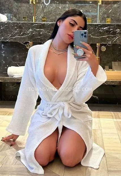 Townsville escorts maria