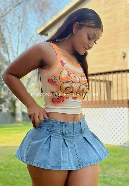 Townsville escorts Hanna — 3