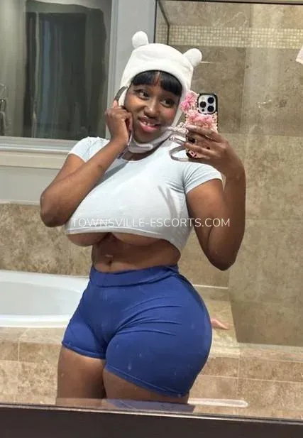 Townsville escorts Caitlyn — 9
