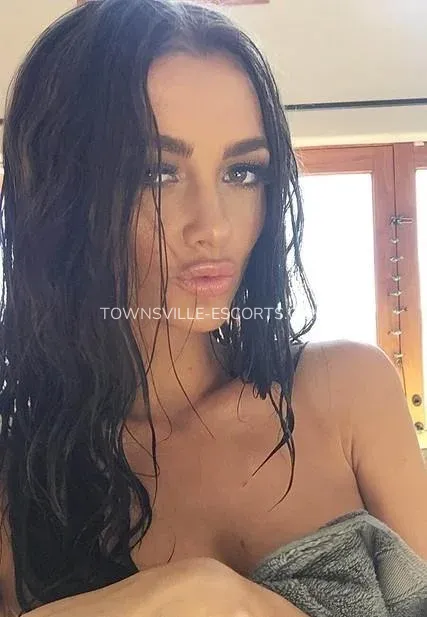 Townsville escorts Charlotte — 4