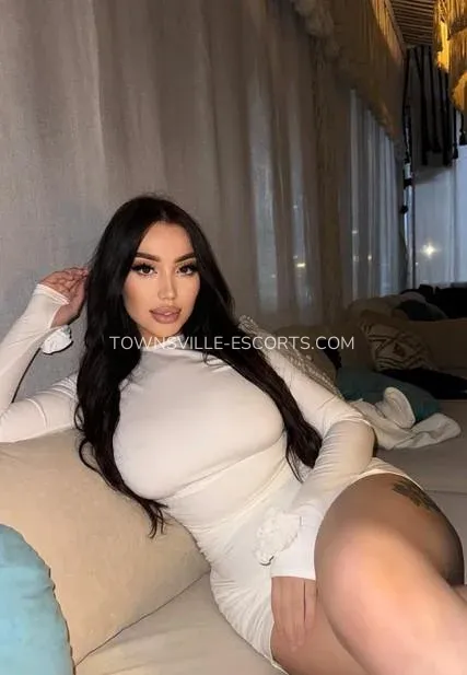 Townsville escorts Alondra — 4