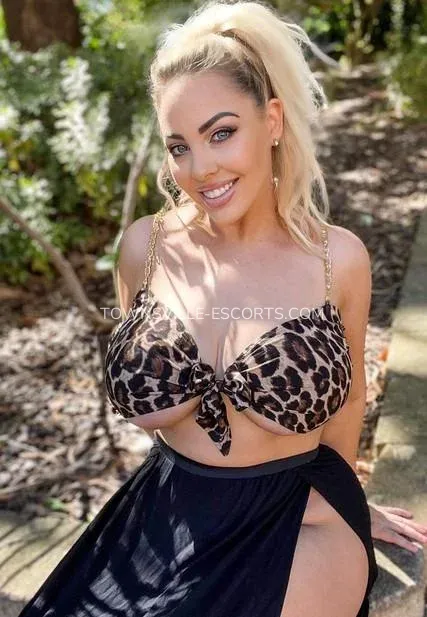 Townsville escorts Makenzie — 6