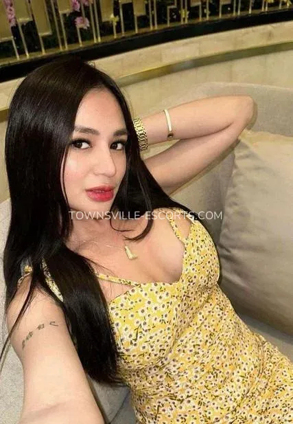 Townsville escorts Lisa — 1
