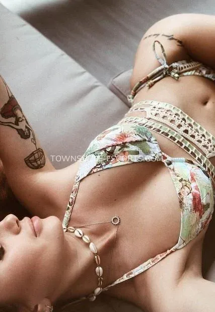 Townsville escorts Anneli — 6