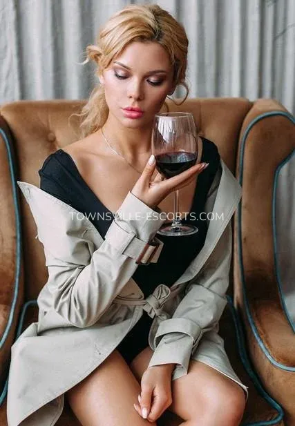 Townsville escorts Isabelle — 1