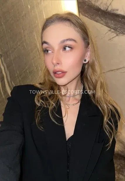 Townsville escorts Sofie — 8