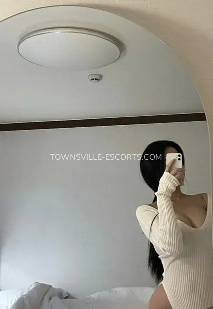 Townsville escorts Zoey — 1