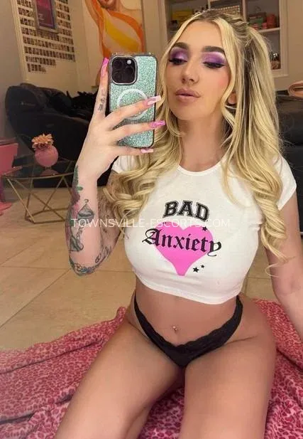 Townsville escorts Lily — 1