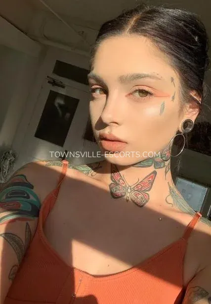 Townsville escorts Mallory — 1
