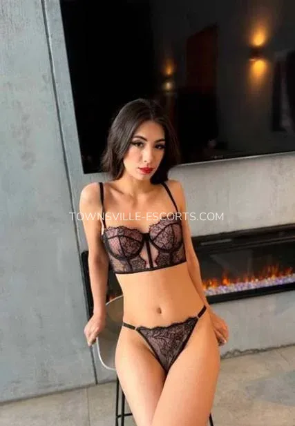 Townsville escorts Arianna — 8
