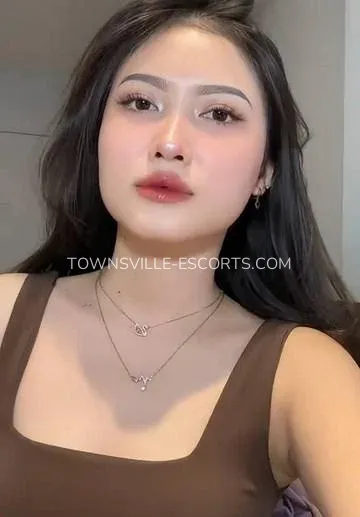 Townsville escorts Erika — 1