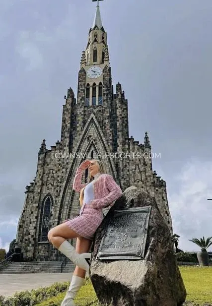 Townsville escorts Charlotte — 4