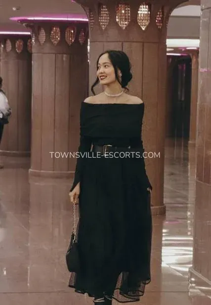 Townsville escorts Vanesa — 3