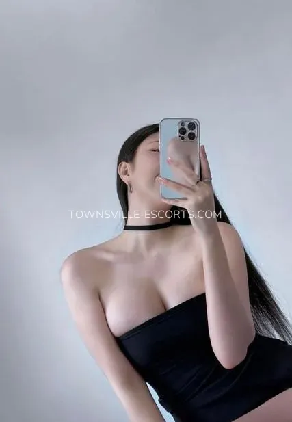 Townsville escorts Kaitlyn — 6