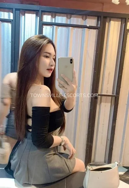 Townsville escorts Isabelle — 2