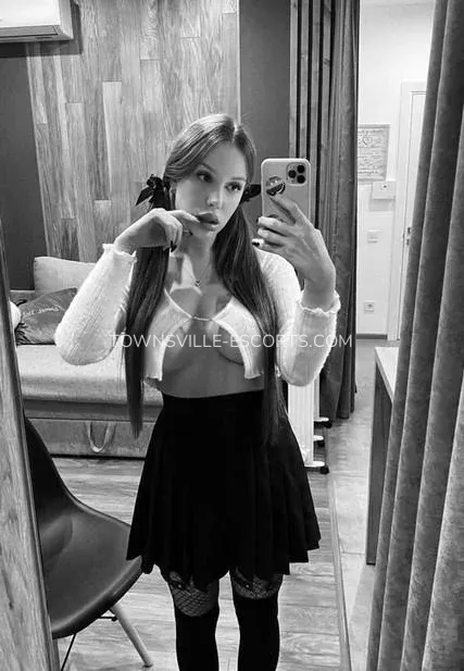 Townsville escorts Charlotte — 1