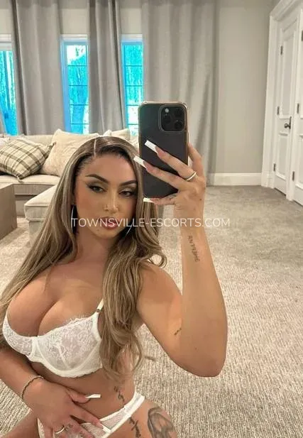 Townsville escorts Anna — 4