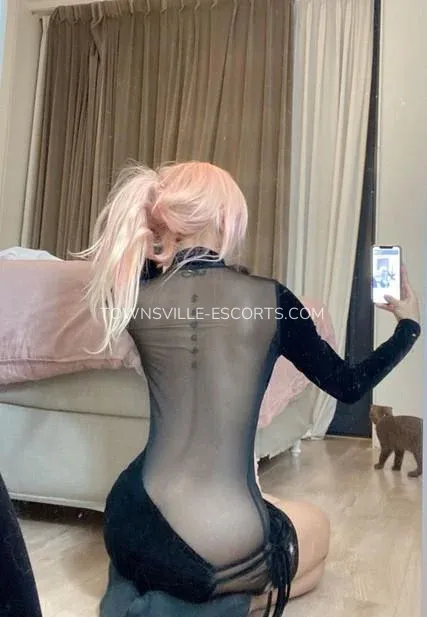 Townsville escorts Aubrey — 1