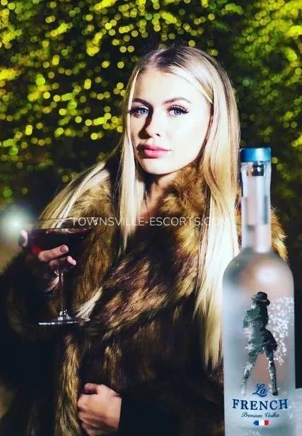 Townsville escorts Elena — 6