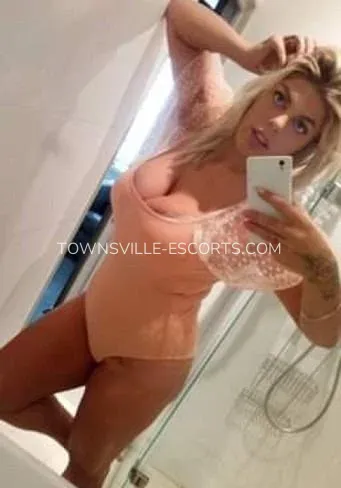 Townsville escorts Iliane — 3