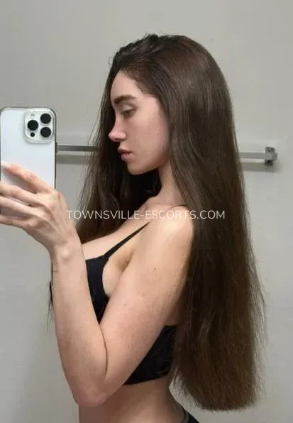 Townsville escorts Fatima — 1