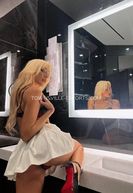 Townsville escorts Kristin — 6