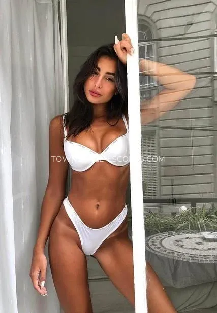 Townsville escorts Cynthia — 6