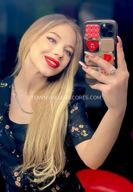 Townsville escorts Riley — 7