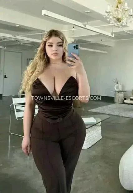 Townsville escorts Fabricia — 3