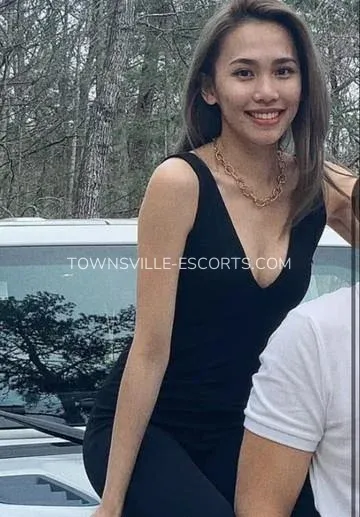 Townsville escorts Hanna — 4